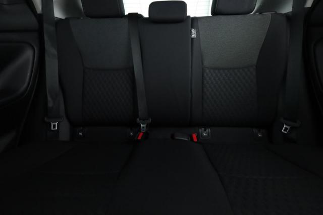 Toyota Yaris image 2