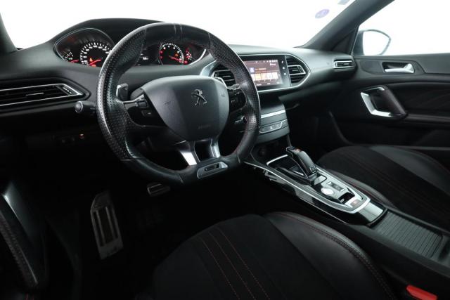 Peugeot 308 image 2
