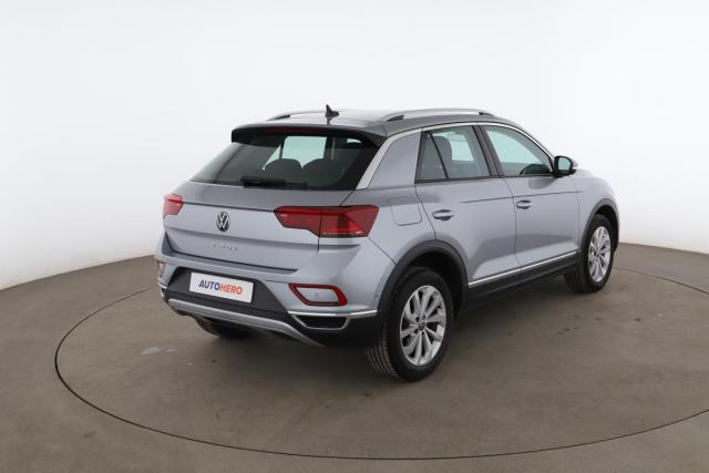 Volkswagen T-Roc image 3