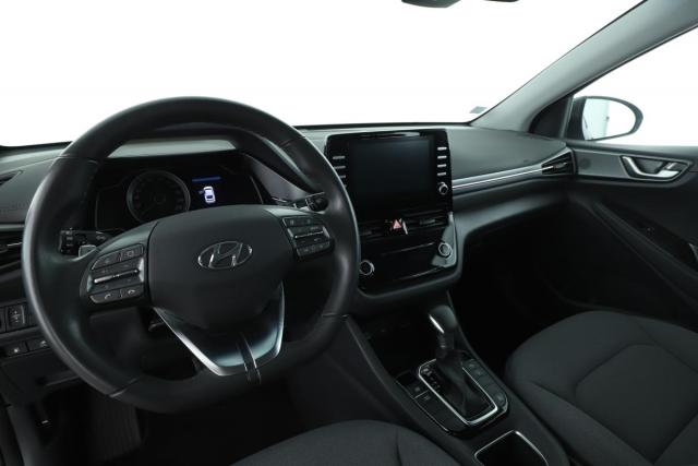 Hyundai Ioniq image 2