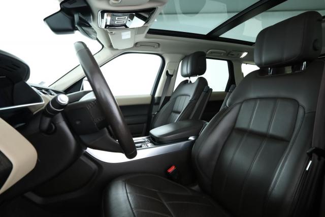 Land Rover Range Rover Sport image 9