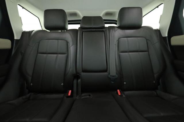 Land Rover Range Rover Sport image 2