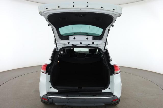 Renault Clio Estate image 7