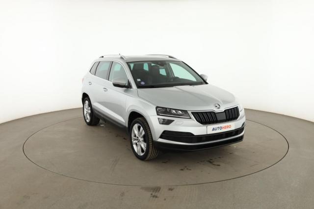 Skoda Karoq image 8
