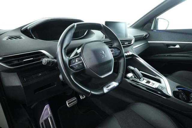 Peugeot 5008 image 9