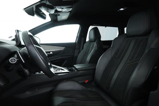 Peugeot 5008 image 3