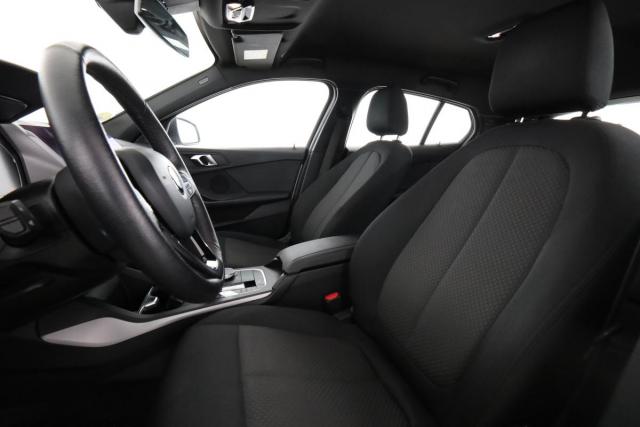 Bmw Série 1 image 9