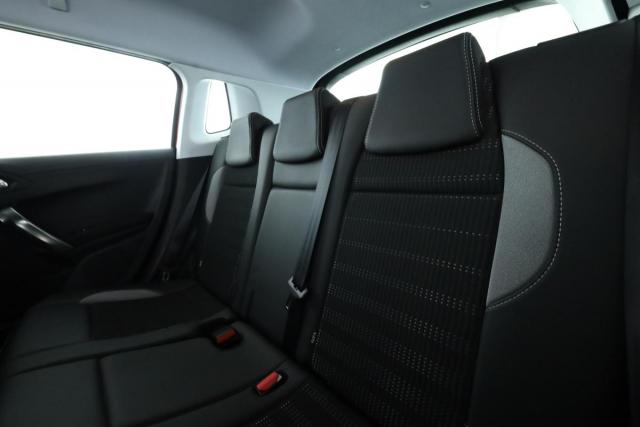 Peugeot 2008 image 7