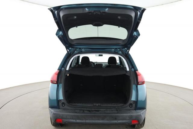 Peugeot 2008 image 3