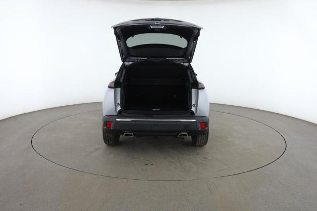 Peugeot 2008 image 2