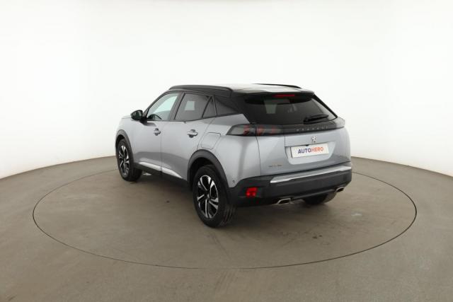 Peugeot 2008 image 8