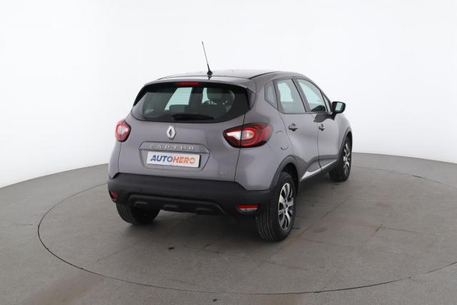 Renault Captur image 9