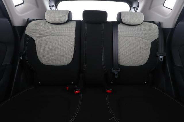 Renault Captur image 1