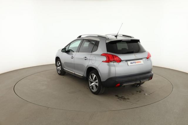 Peugeot 2008 image 2
