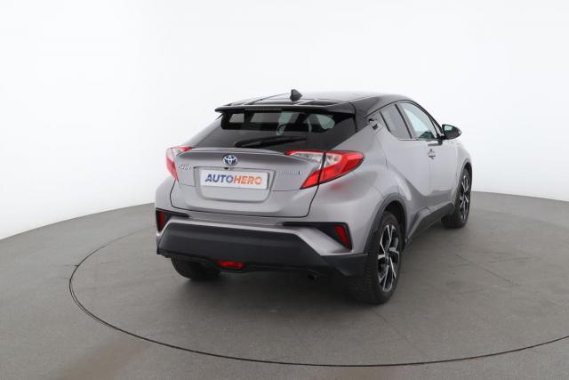 Toyota C-Hr image 5