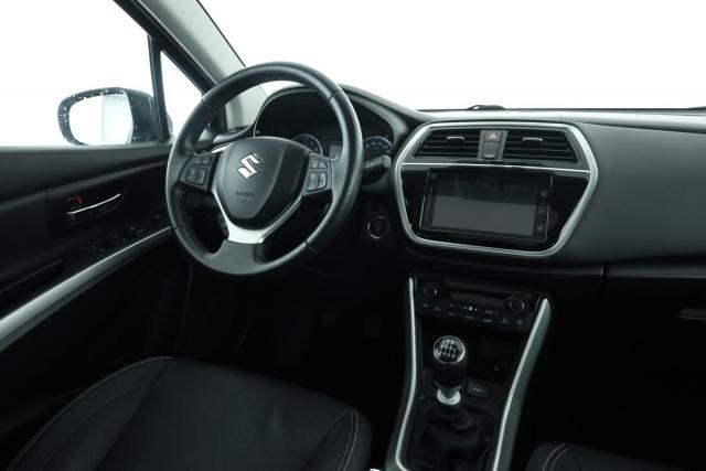 Suzuki Sx4 S-Cross image 5