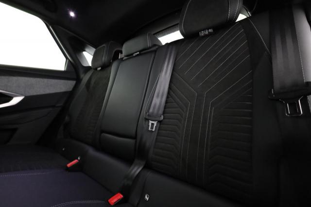 Peugeot 3008 image 3