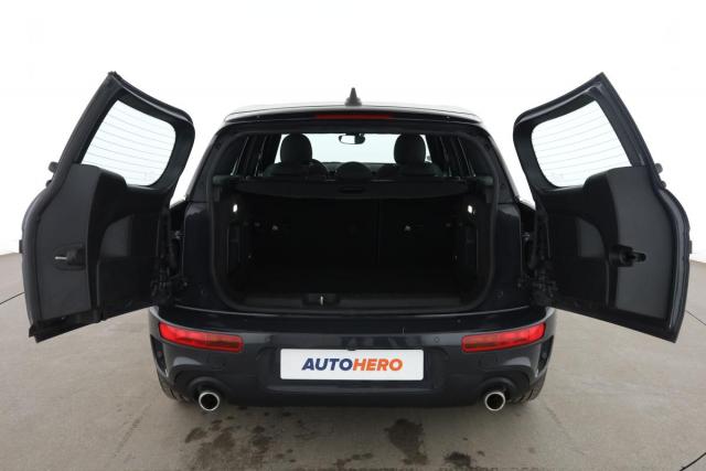 Mini Clubman image 7