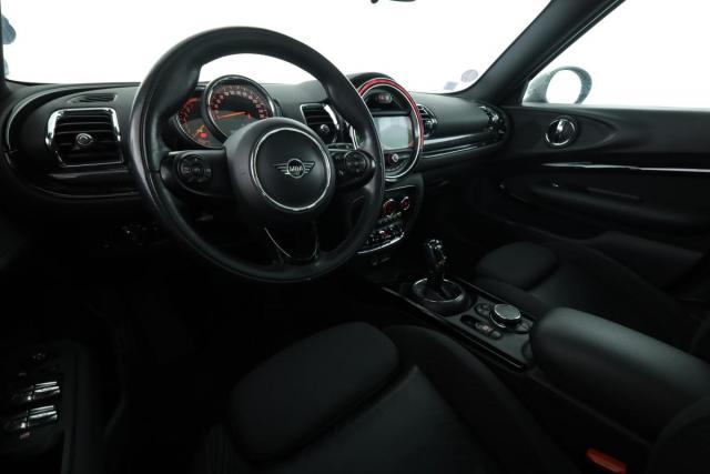 Mini Clubman image 5