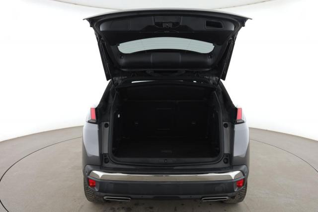 Peugeot 3008 image 2