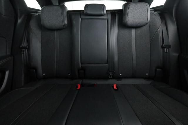 Peugeot 3008 image 6
