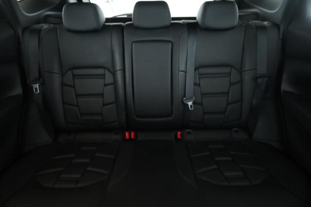 Nissan Qashqai image 8