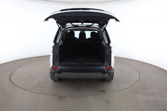 Land Rover Discovery image 6