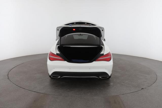 Mercedes Benz Cla image 6