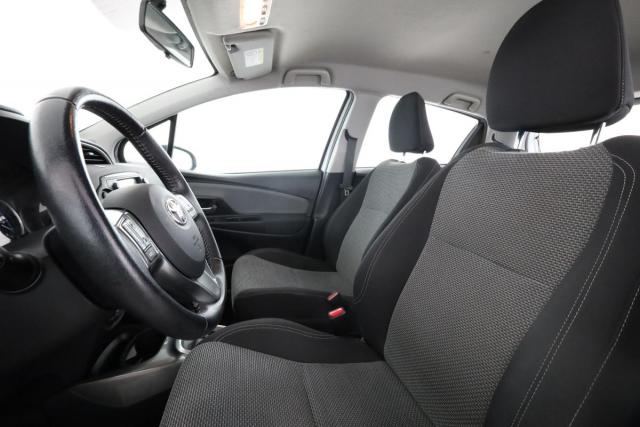 Toyota Yaris image 6