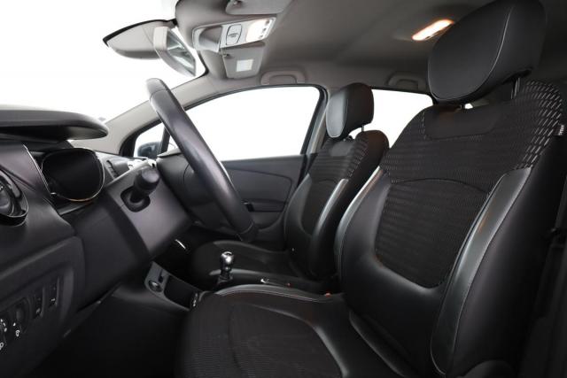 Renault Captur image 8