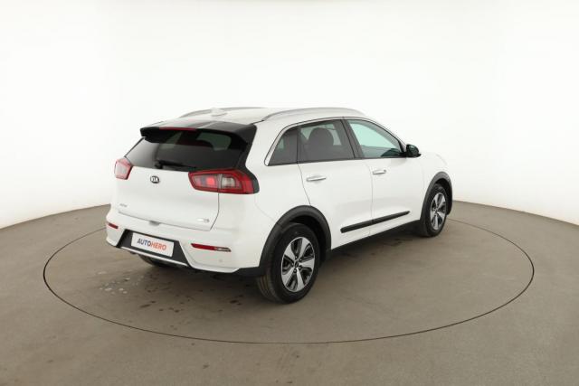 Kia Niro image 1