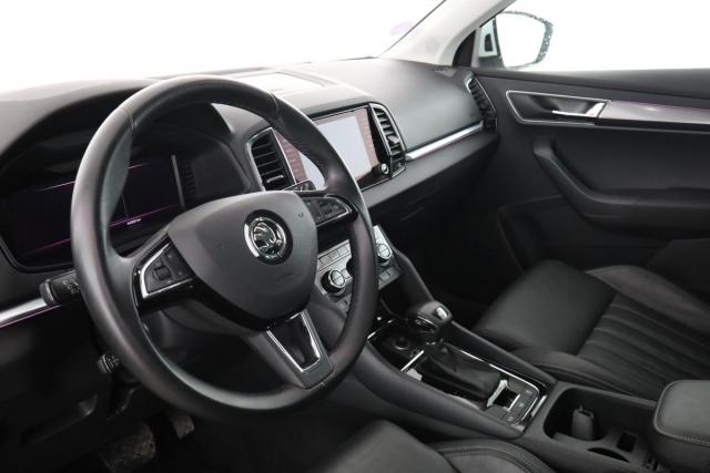 Skoda Karoq image 9