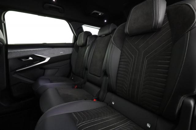 Peugeot 5008 image 6