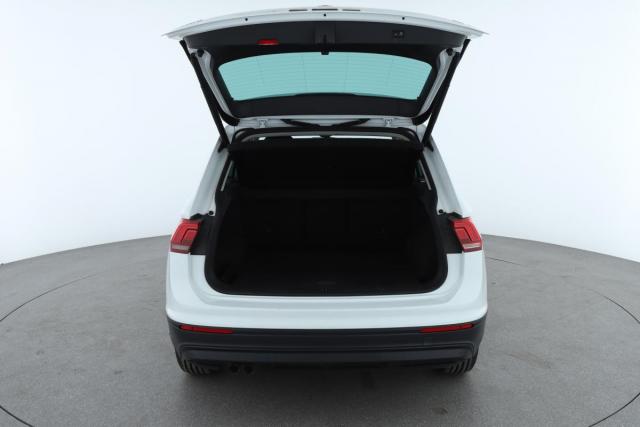 Volkswagen Tiguan image 6