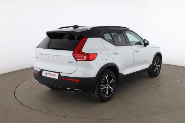 Volvo Xc40 image 8