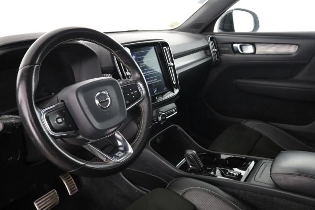 Volvo Xc40 image 1