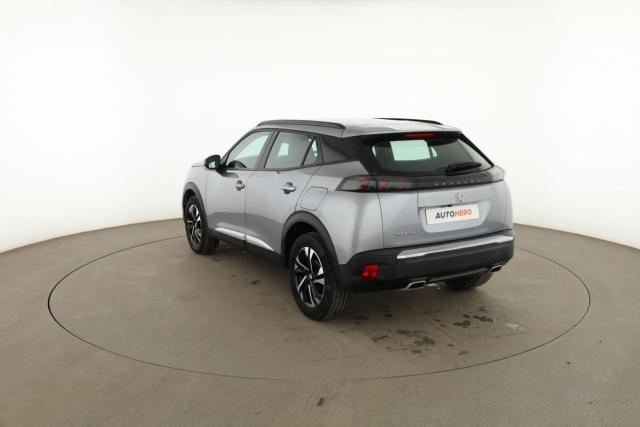 Peugeot 2008 image 8