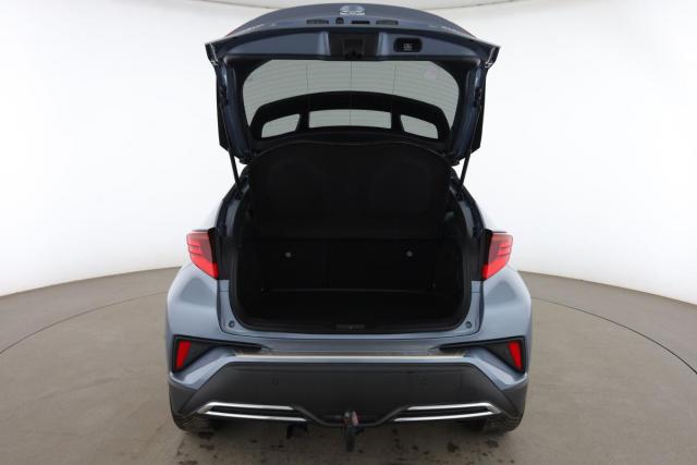 Toyota C-Hr image 8