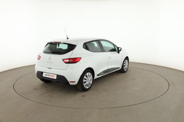 Renault Clio image 9