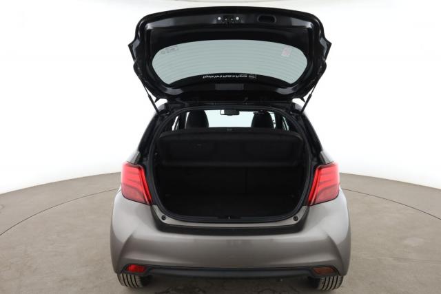 Toyota Yaris image 8