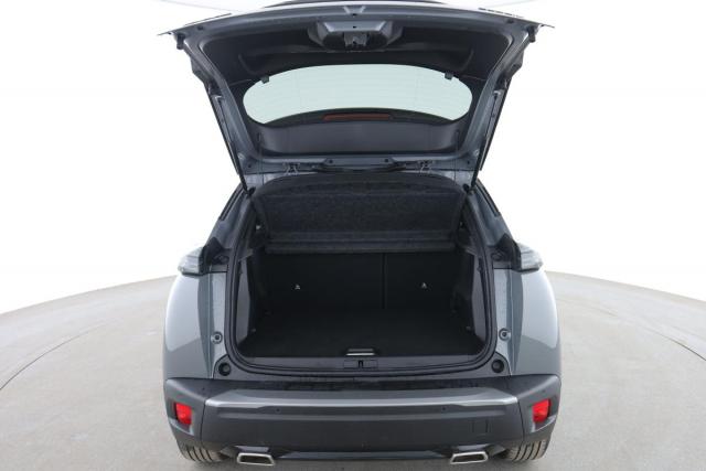 Peugeot 2008 image 8