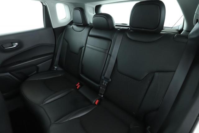 Jeep Compass image 6