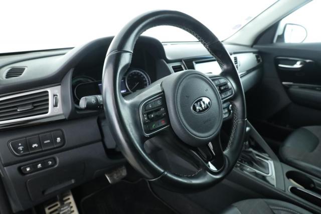 Kia Niro image 8