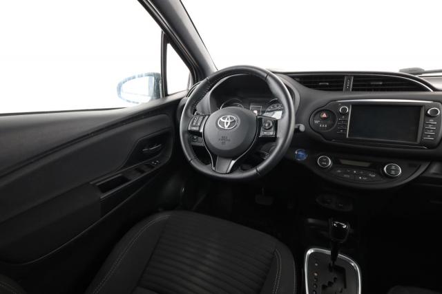 Toyota Yaris image 2