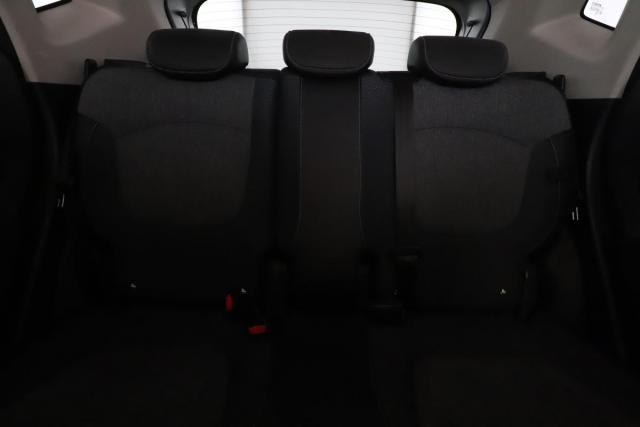 Renault Captur image 9