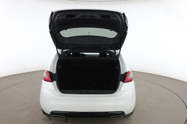 Peugeot 308 image 9