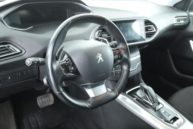 Peugeot 308 image 7