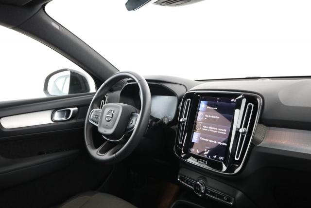 Volvo Xc40 image 6