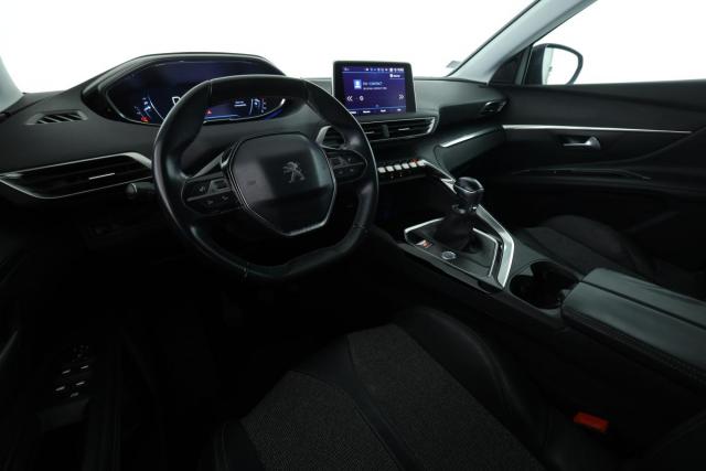Peugeot 3008 image 2