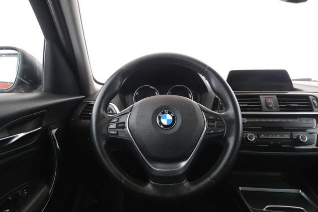 Bmw Série 1 image 2